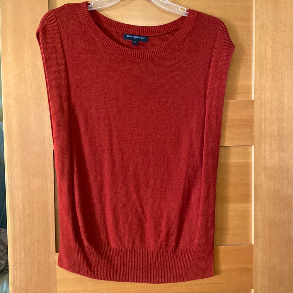 Banana Republic Burnt Orange Knit Tank